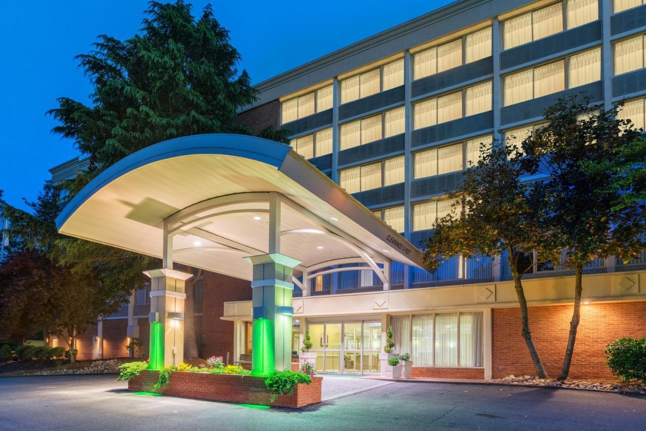 Holiday Inn Express & Suites Charlottesville By Ihg Ngoại thất bức ảnh