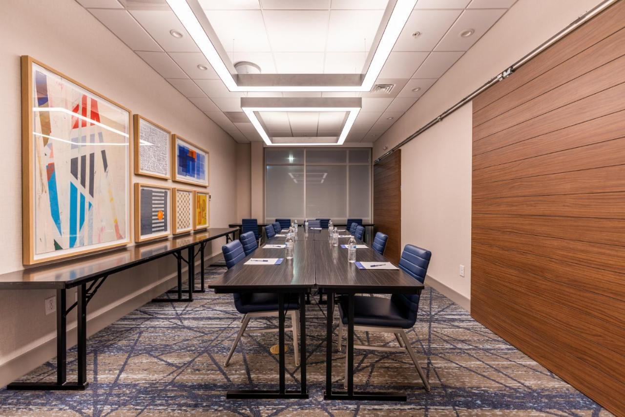 Holiday Inn Express & Suites Charlottesville By Ihg Ngoại thất bức ảnh