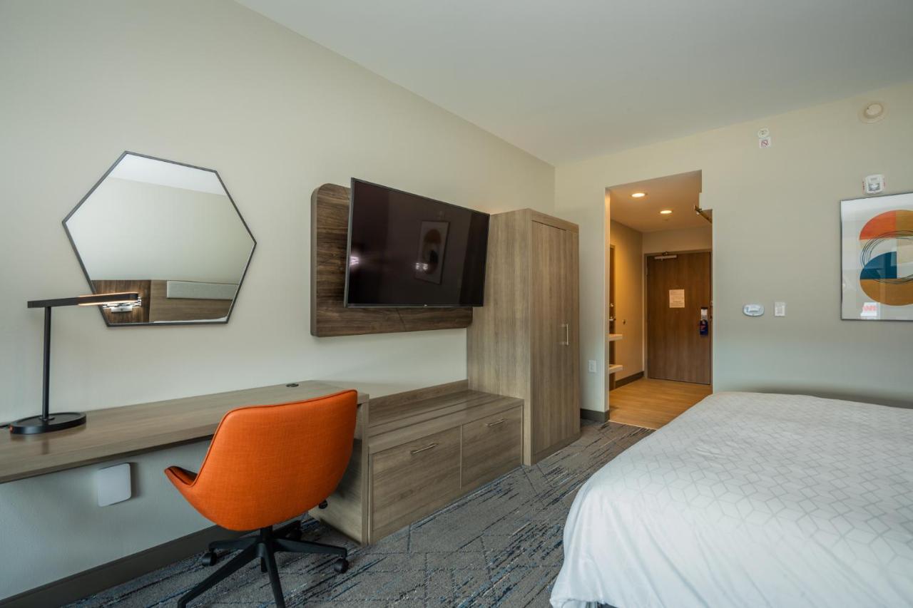 Holiday Inn Express & Suites Charlottesville By Ihg Ngoại thất bức ảnh