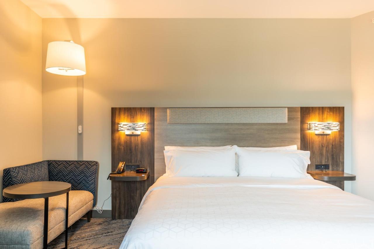 Holiday Inn Express & Suites Charlottesville By Ihg Ngoại thất bức ảnh